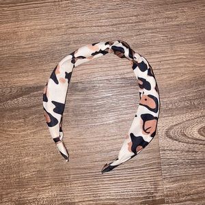 ANTHROPOLOGIE Leopard print head band